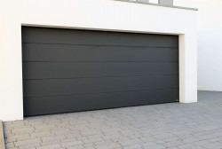 Réparation porte de garage Fougères